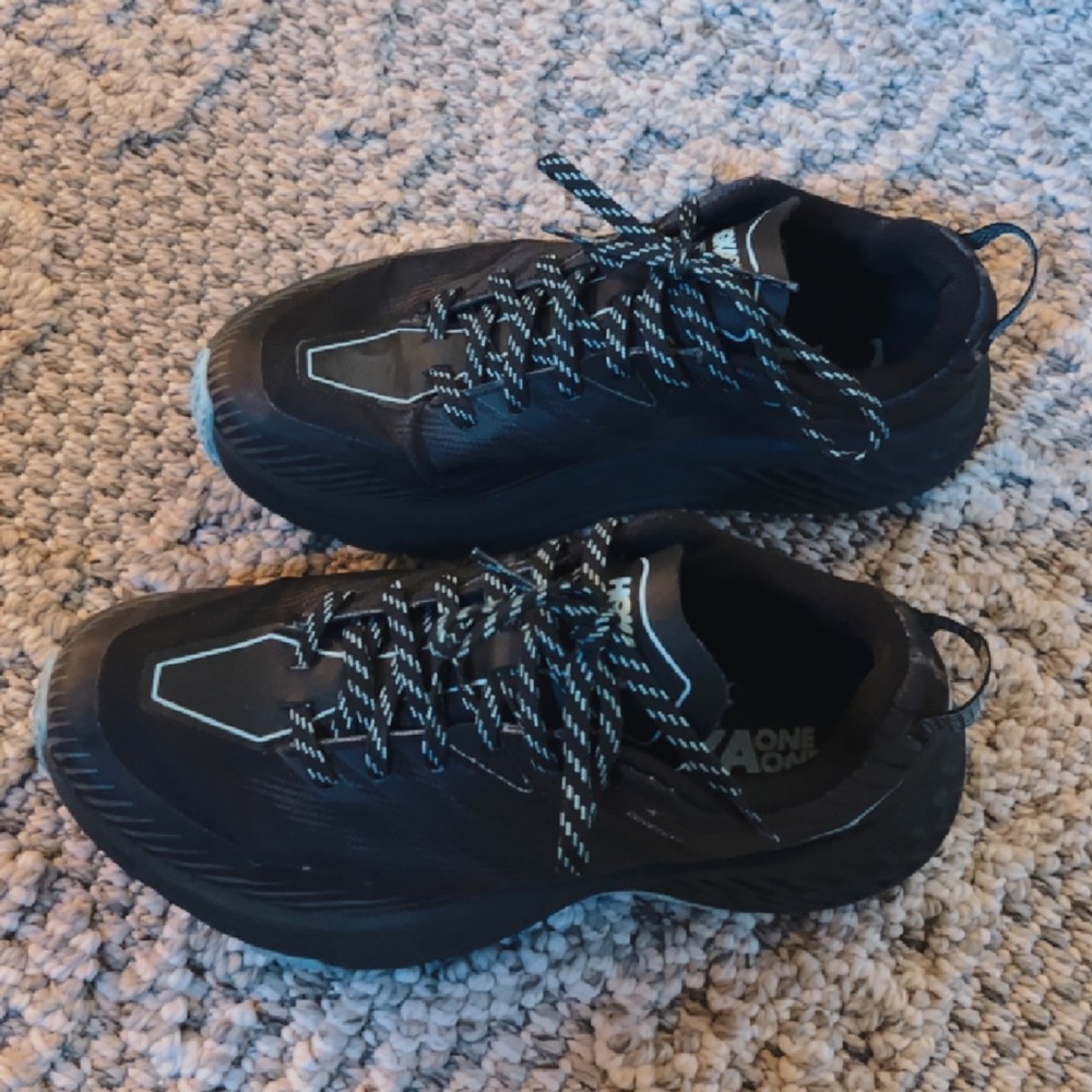 Hoka Speedgoat 4 GTX Black/Blue Women's Running Shoes 7B Size GORE-TEX Excellent